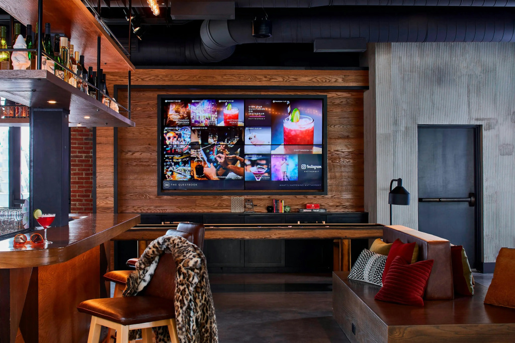 Moxy Chattanooga Downtown