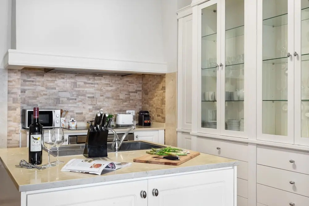 JOIVY Astonishing 1BR home in Baixa, 5mins to Santa Justa Lift