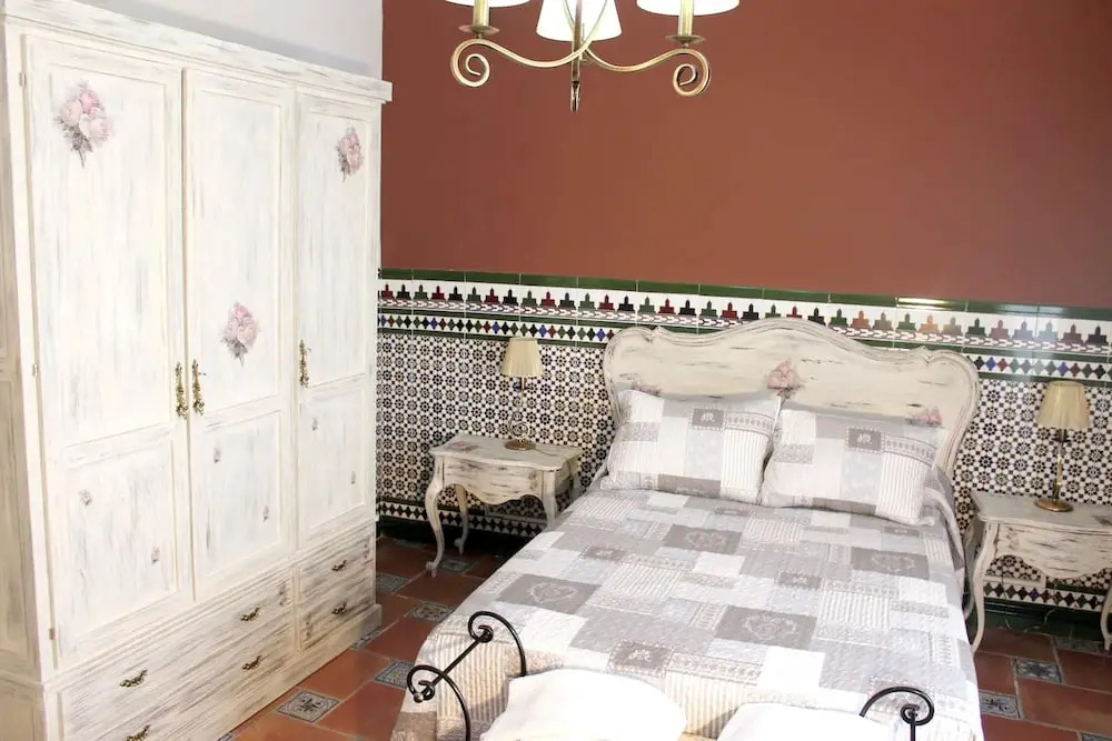 Charming House in Villanueva de los Infantes with Enclosed Garden