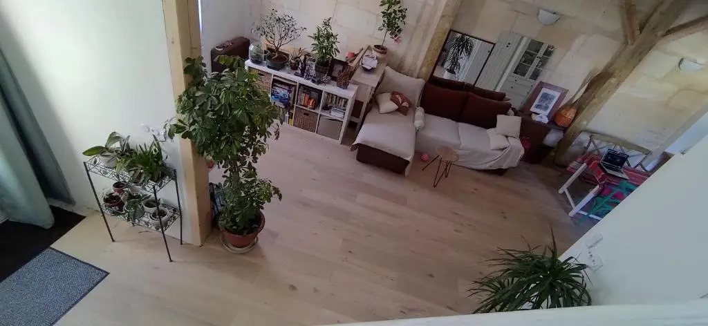 belle chambre sur terrasse à 3 min de la gare