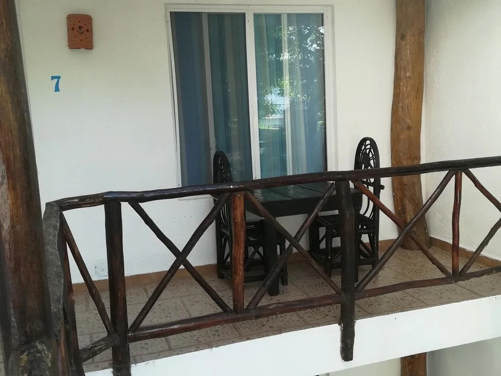Las Tres Palmas Hotel