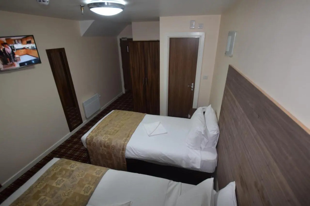 Lucky 8 Hotel