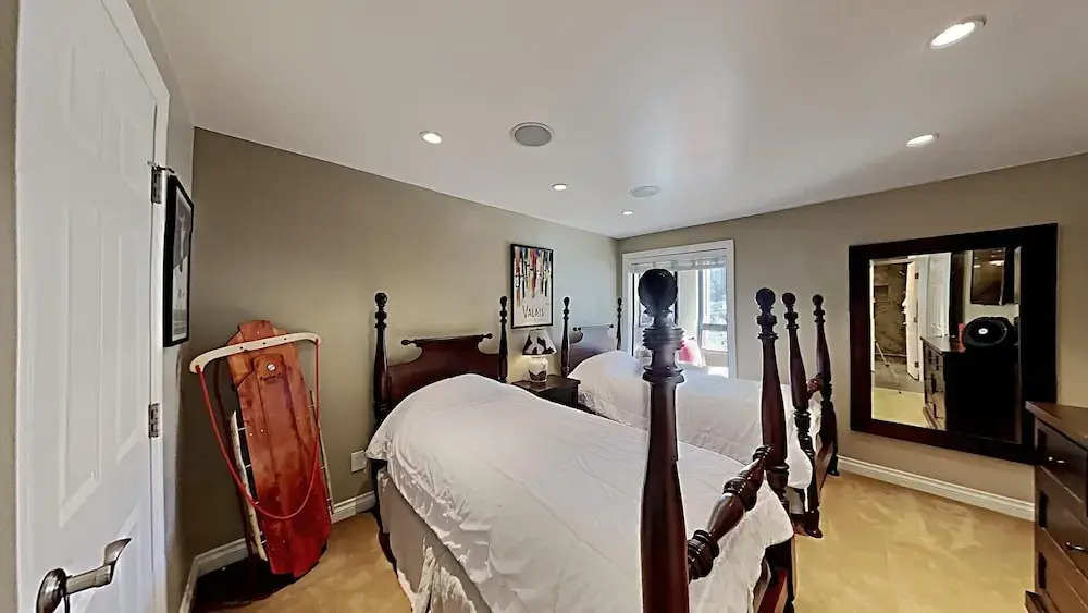 306 2 Bedroom Home