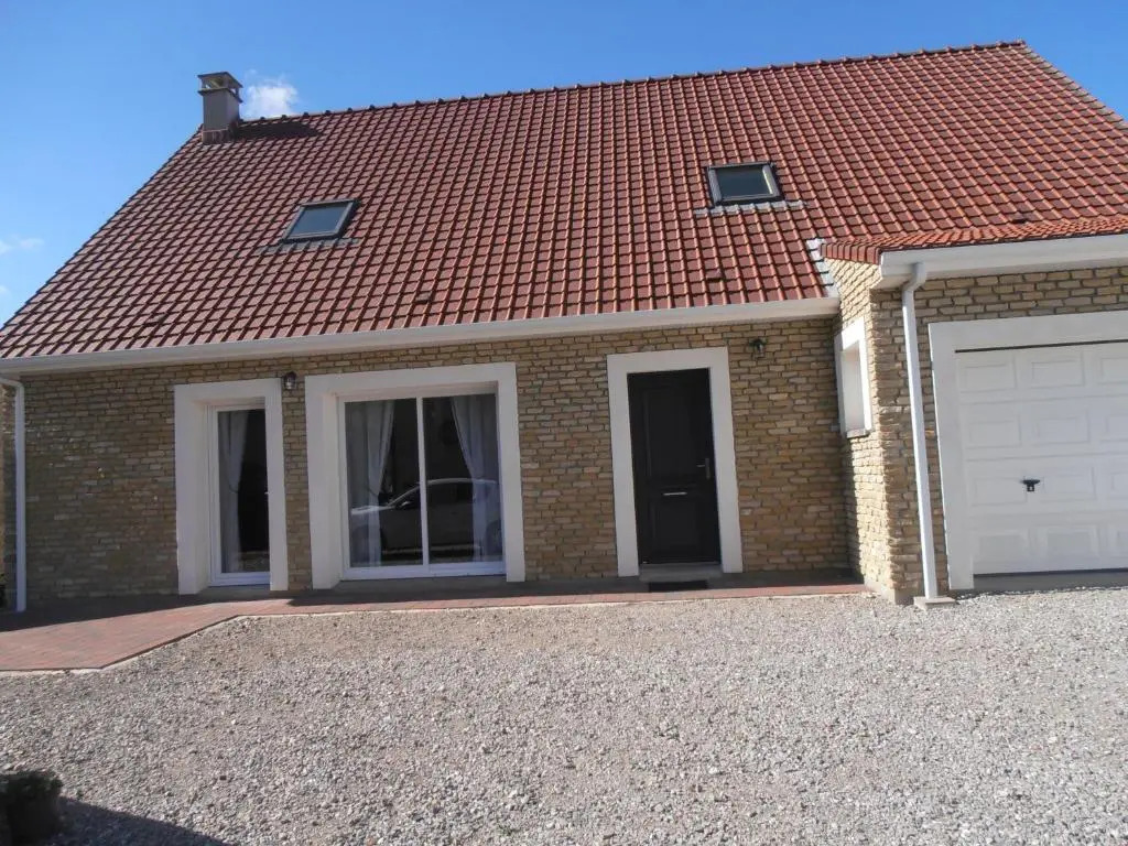 Desvres : maison tout confort, 4 adultes et 1 bébé