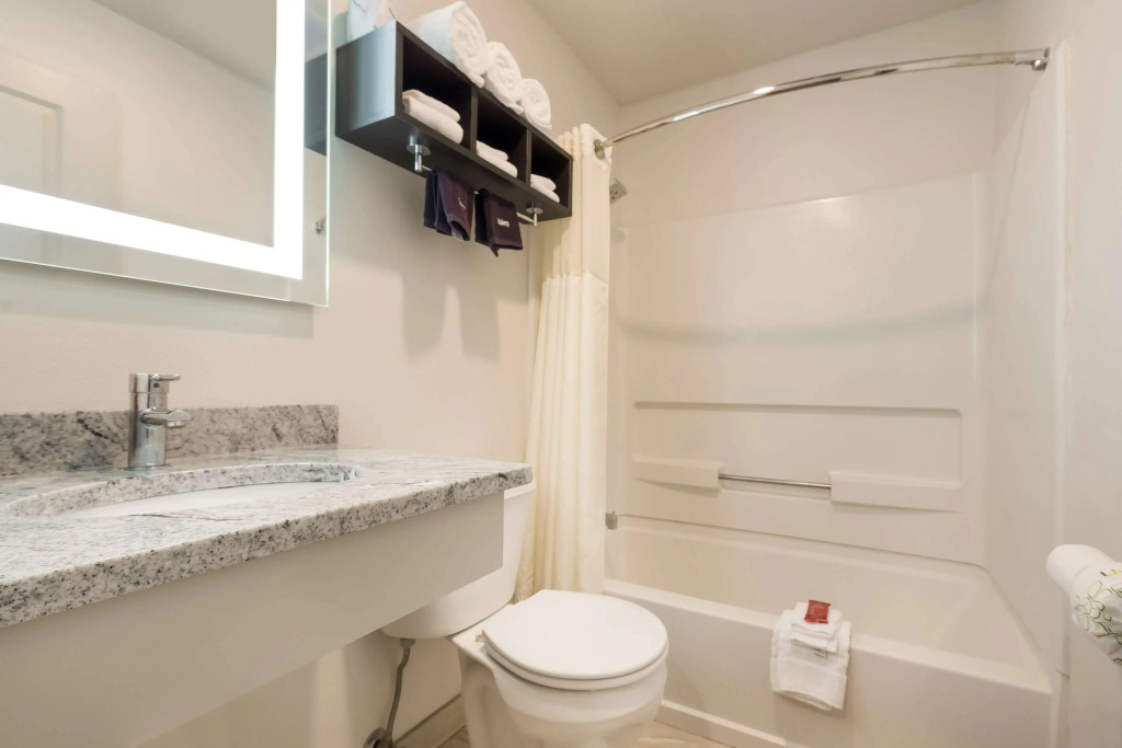 SureStay Hotel by Best Western Thomson
