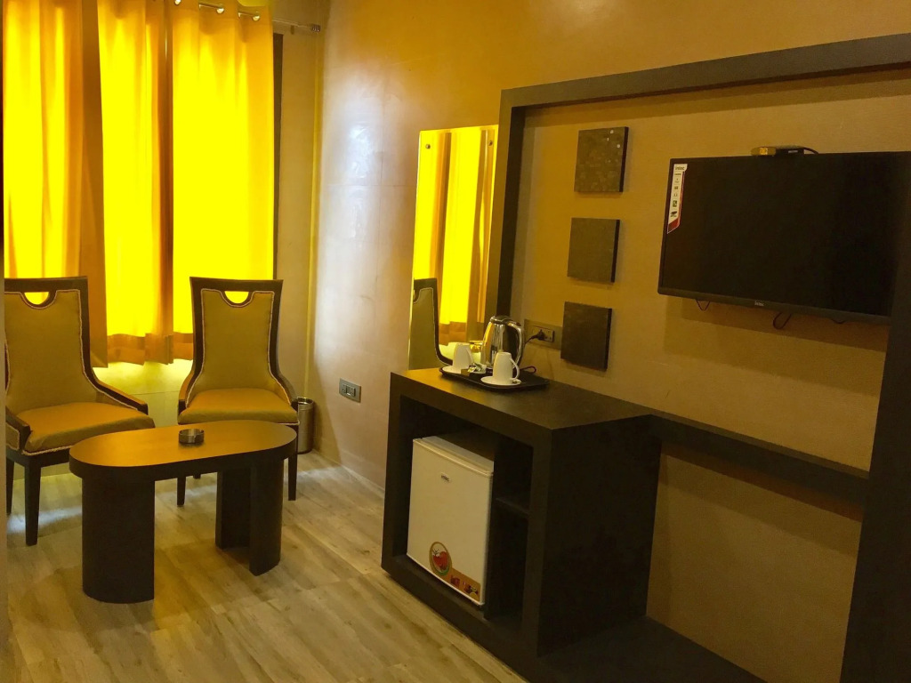 FabHotel Ace Prime