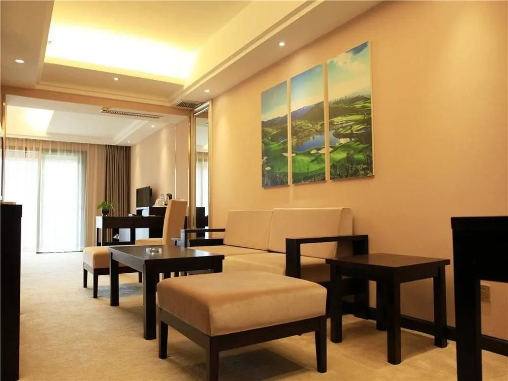 Greentree Eastern Hotel