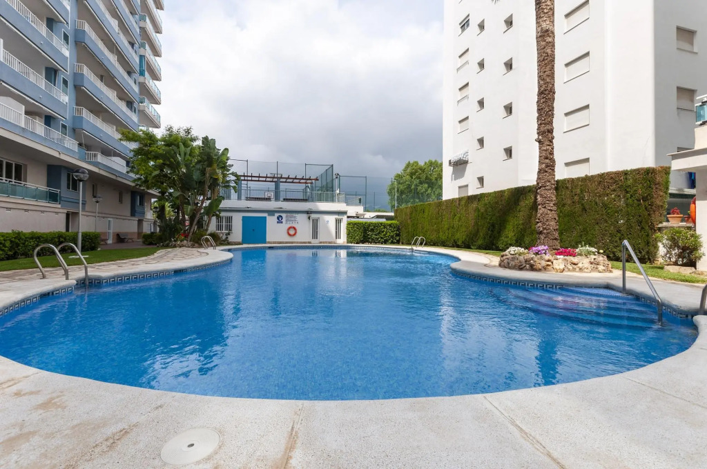 CORALINA - Apartment with shared pool in Playa de Gandia. Free WiFi