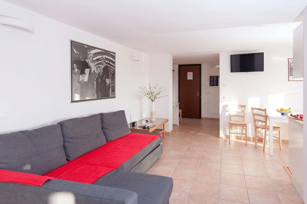 Apartment With 5 Bedrooms in Rome, With Wonderful Mountain View, Furni