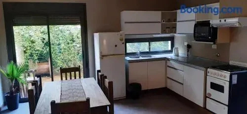 Duplex frente al Club de campo Mendoza