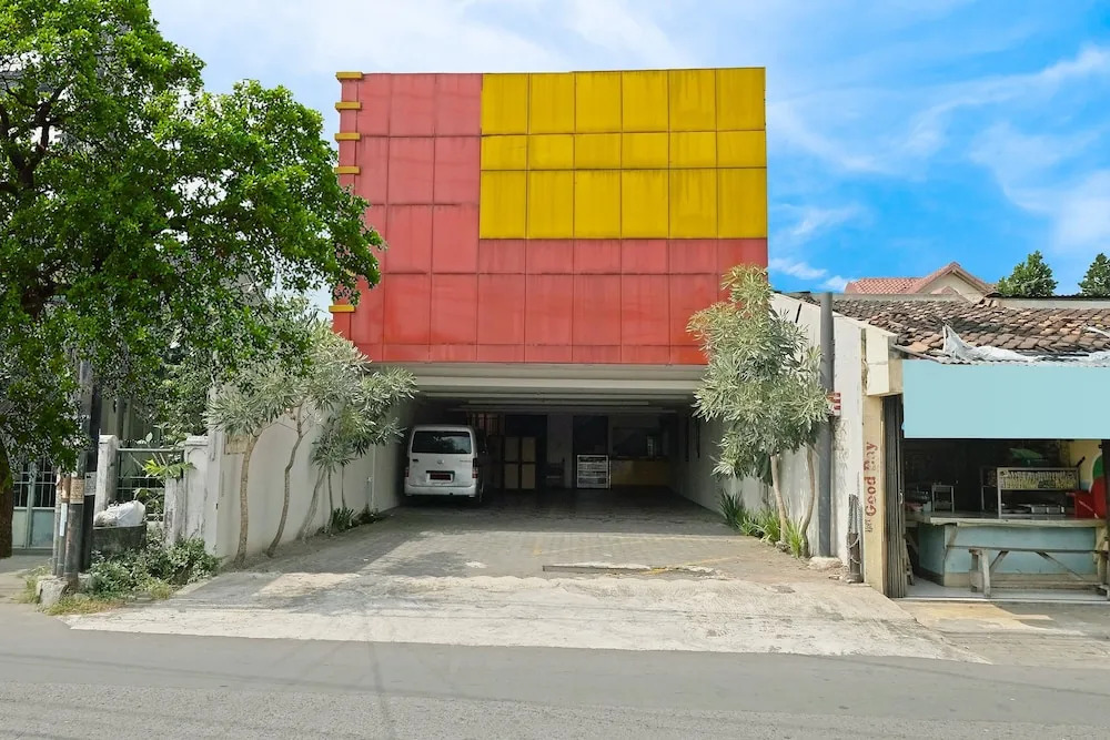 OYO 91453 Hotel Srikandi Gejayan