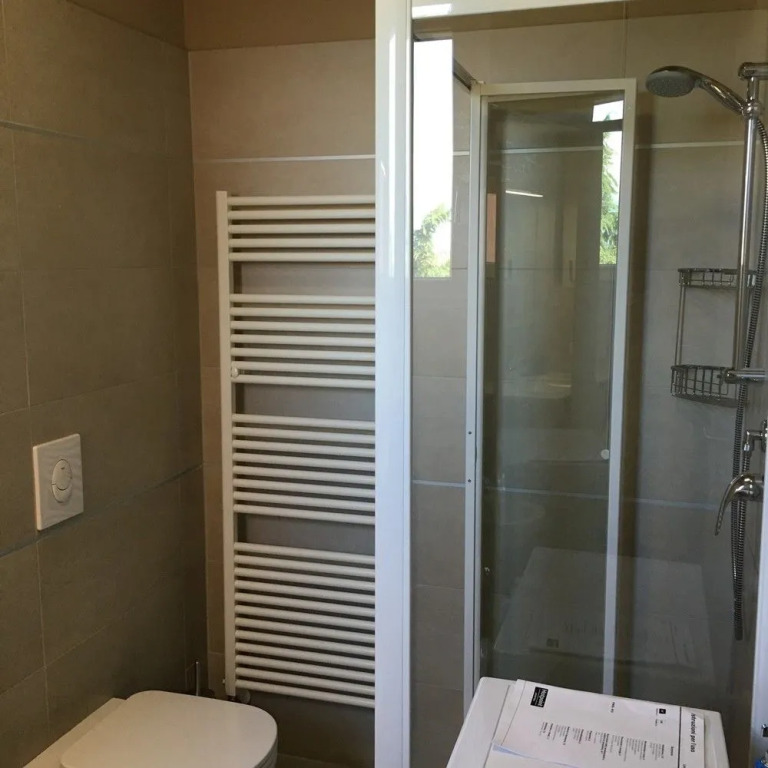 Smiling in Desenzano Lake View DesenzanoLoft Official Partner Homes & Villas by Marriott Bonvoy