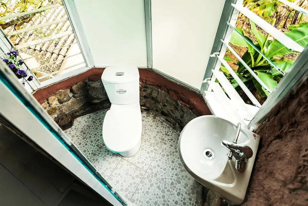 Dao Anh Khanh Studio Homestay