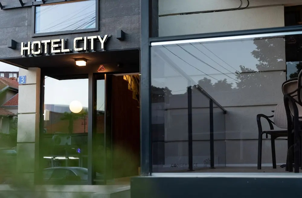 Hotel City