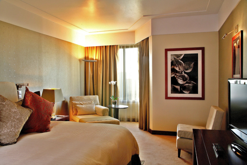 Crowne Plaza Porto by IHG