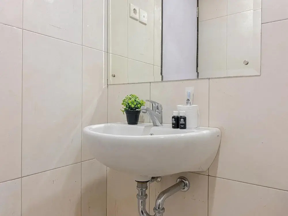 Cozy Living And Homey 2Br Apartment At Nifarro Park