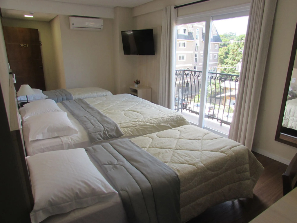 Alameda Alegra Hotel