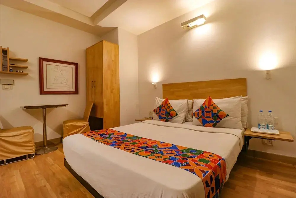 Majestic Inn by OYO