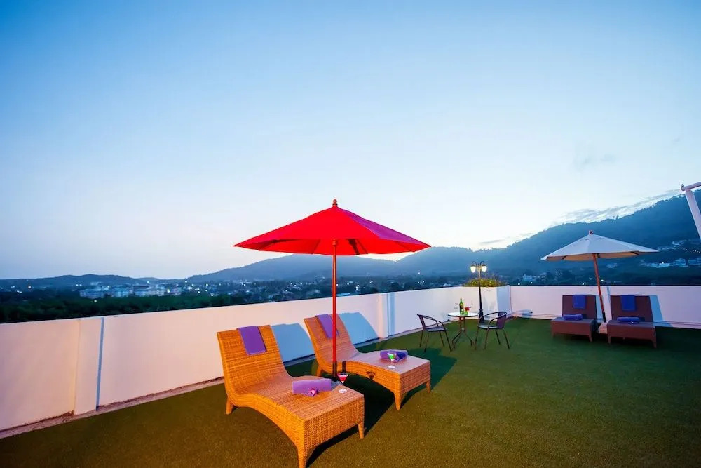 Grand Nai Harn Suites