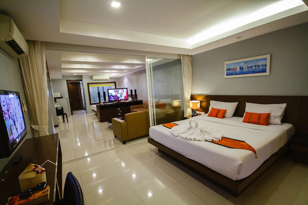 Platinum Hotel and Apartments
