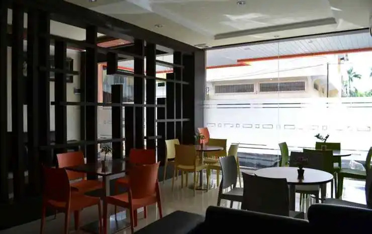 Gazzaz Hotel