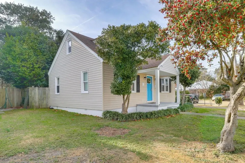 Walk to Beach! Norfolk Family Home w/ Yard