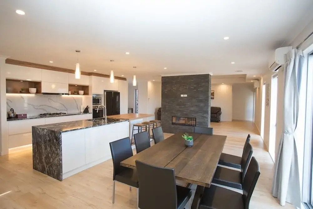 Super House 3 Bedroom