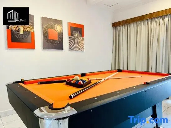 2-Stry 4BR Beside Jonker Street Taman Kota Laksamana 11 by Myplace