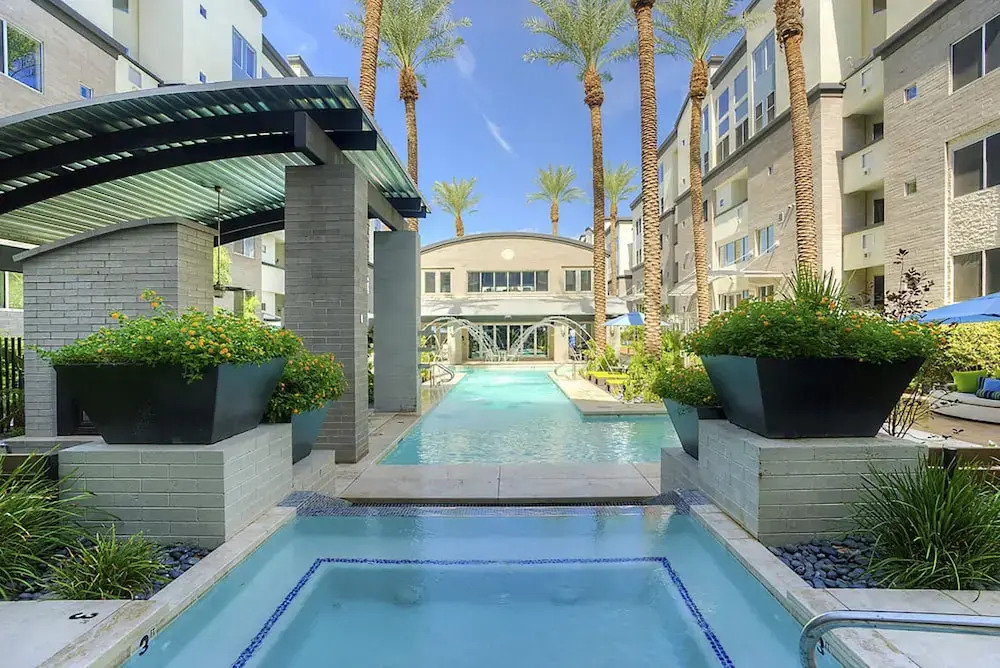 5 Mi to DT-Close to Shops-Dinin&Parking 3012