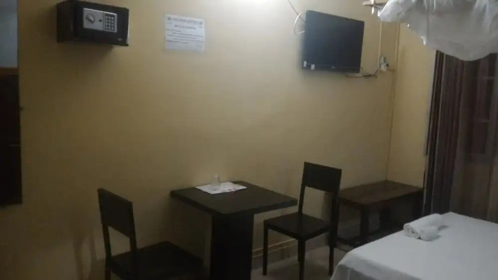 Salama Hotel