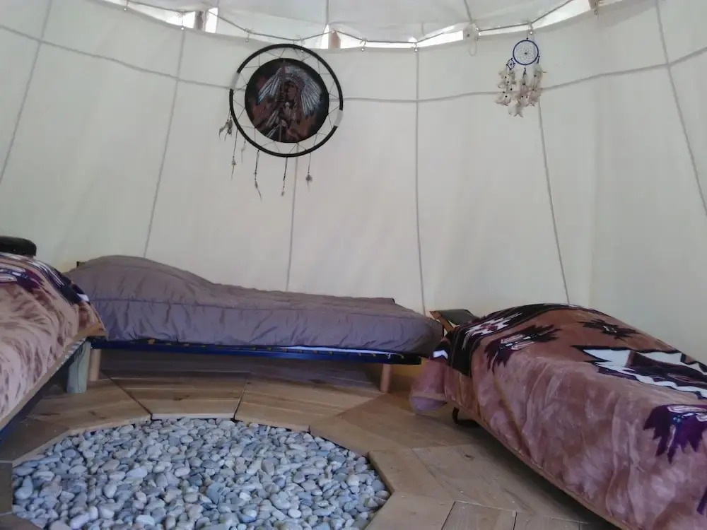 LES CHAMBRES DE LOUEST
