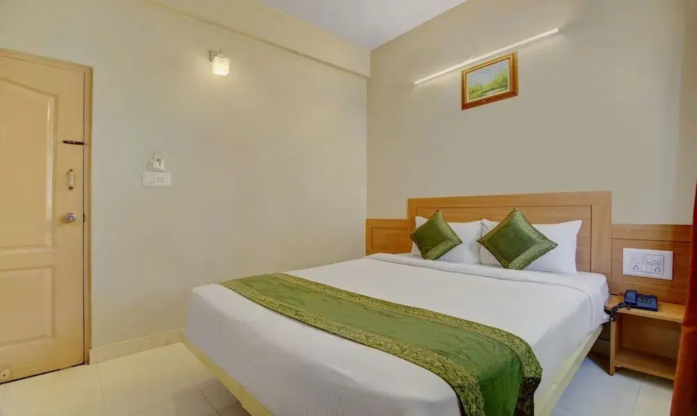 Itsy Hotels KES Residency, 10 Min From KSR Bengaluru City Junction