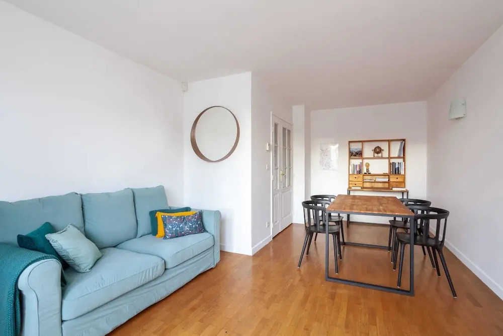 Family/modern 4 People With Netflix -15 min Walk From Center