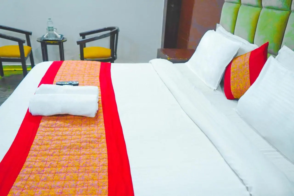 Hotel Cladis by Quadis - Sector 15 Noida