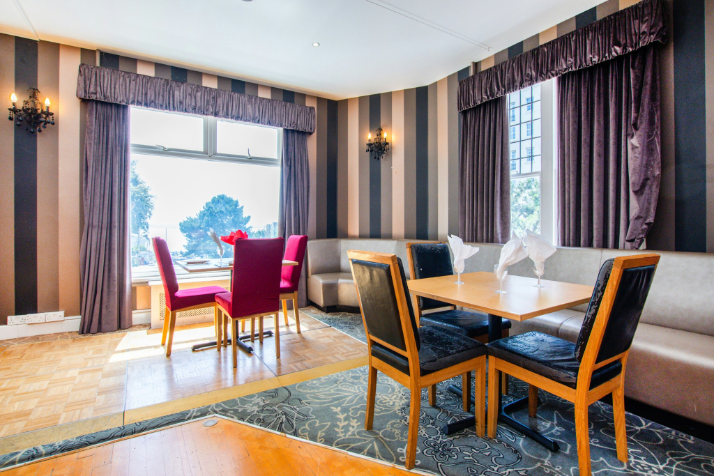 Russel Court Hotel Bournemouth Central