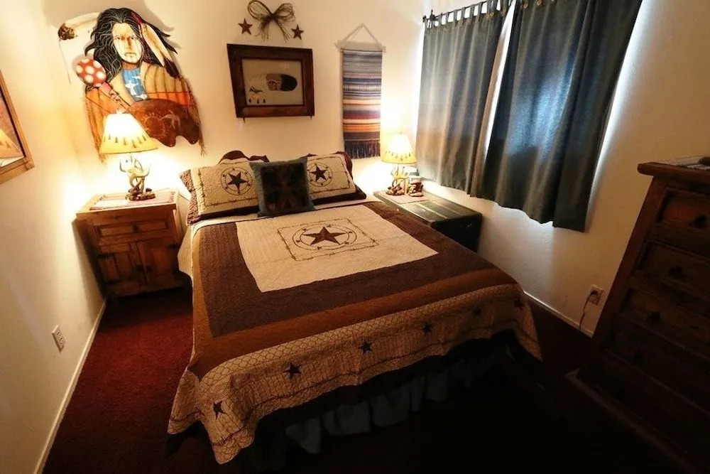 Sierra Manors #127 2 Bedrooms 2 Bathrooms Condo
