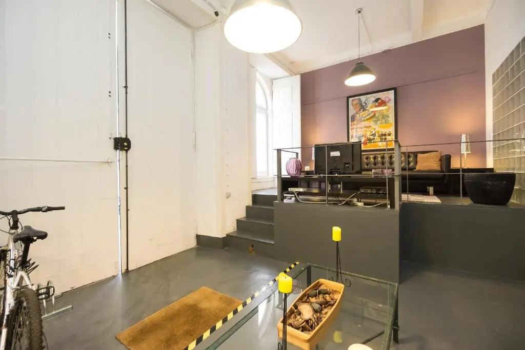 Large & Relaxing loft in Alfama