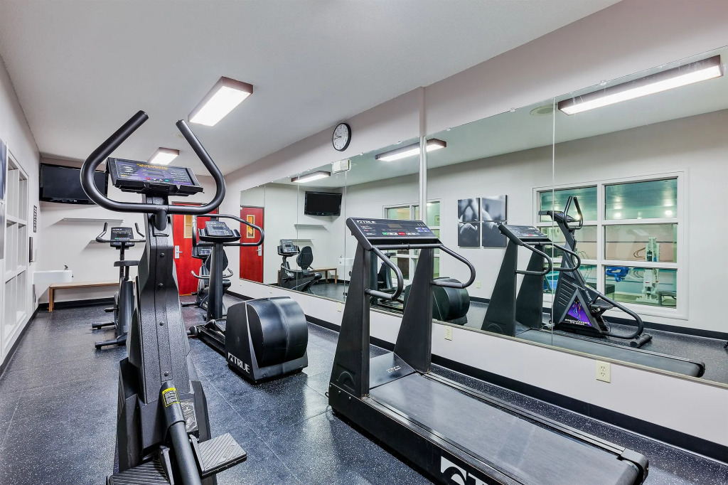 Staybridge Suites Cedar Rapids North by IHG