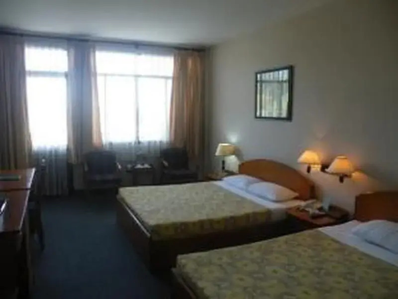 Thanh Long 1 Hotel