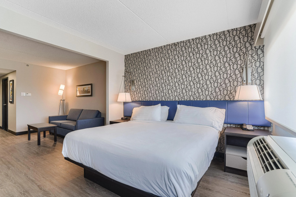 GLō Best Western Mississauga Corporate Centre