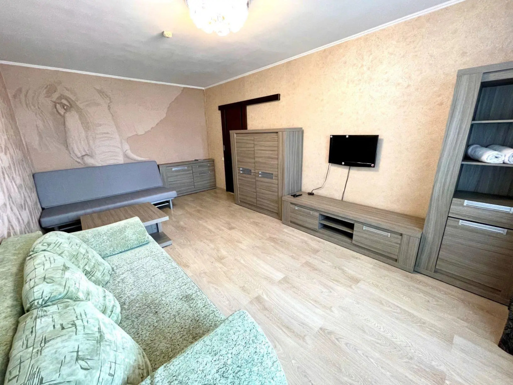 Home Hotel (Хоум Отель) на Шахтеров 121