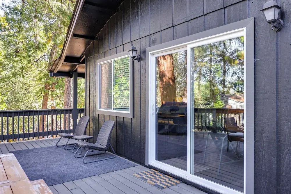Access to Pine Mountain Lake: Family Cabin w/ Deck
