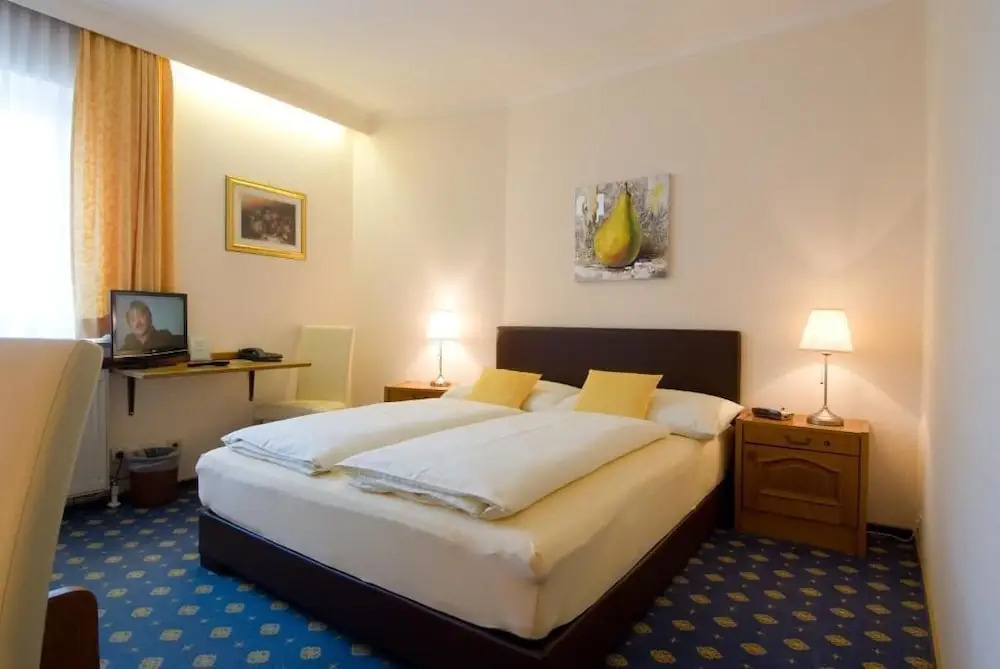 Hotel Biedermeier Hof