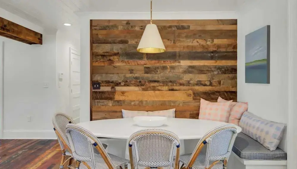 Be a Sullivans Local! 1307 Cove Avenue by Avantstay Pool + Outdoor Living