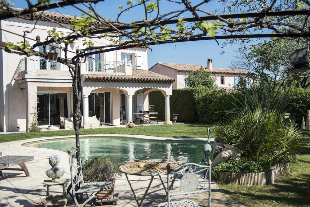 Villa Serenity
