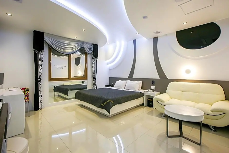 Shell Stone Yeosu