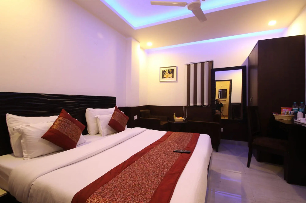 Hotel Hill Palace -Near Karol Bagh Metro Station
