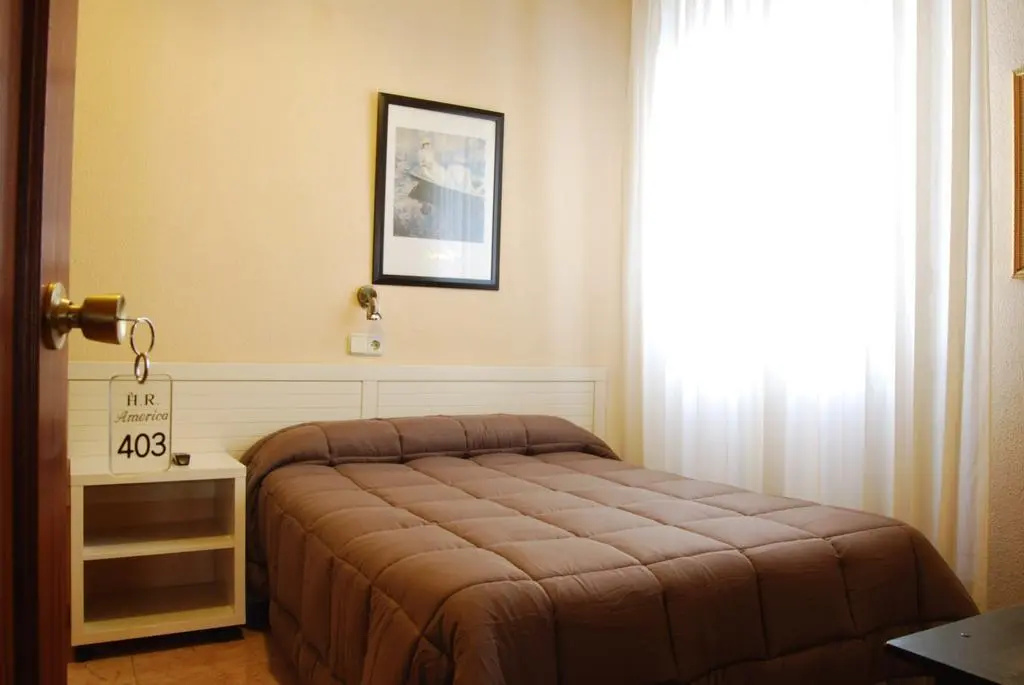 Hostal America