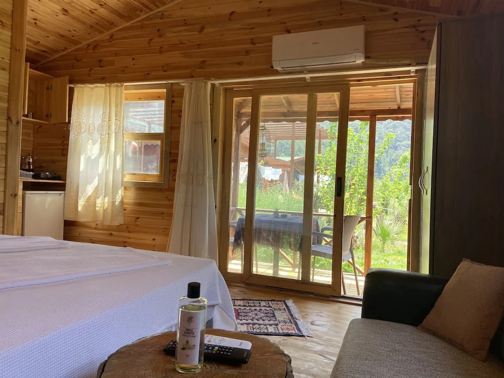 Nehir Bungalov Orhaniye