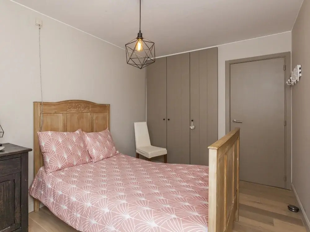 Vintage Villa in Knokke-Heist near Beach